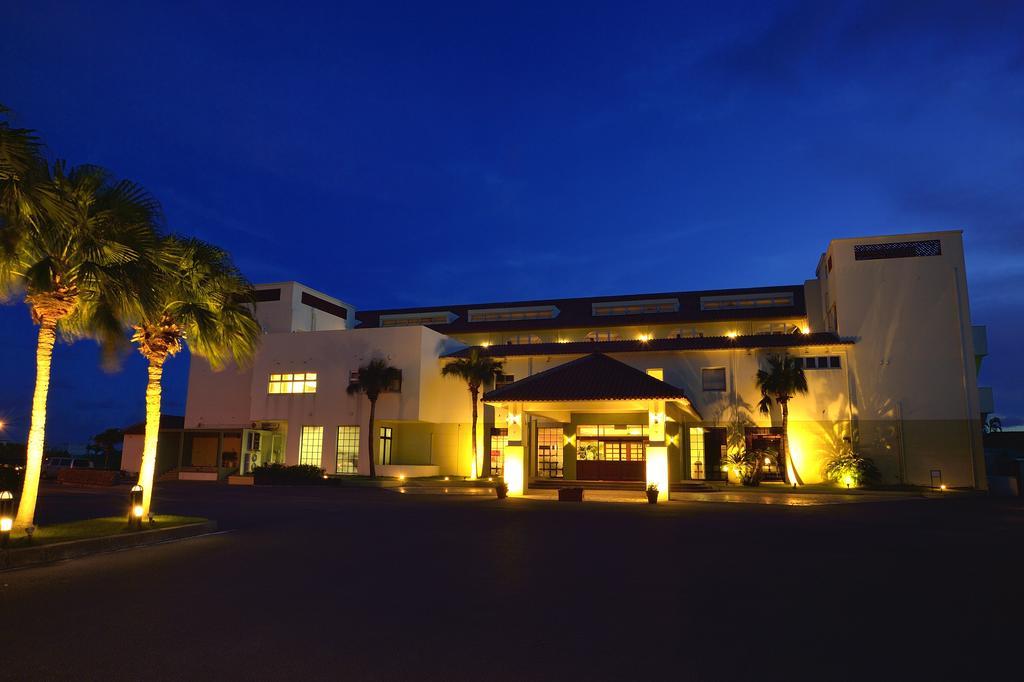 Exes Ishigaki Hotel Ishigaki  Kültér fotó
